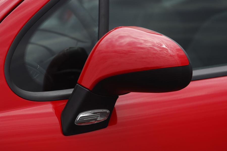  Peugeot 207 2006 года  (фото 118 из 180)